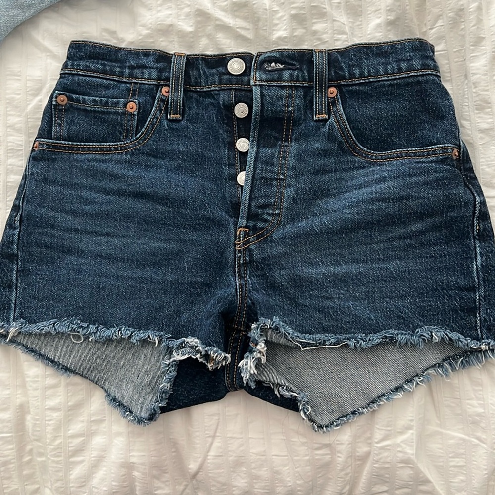 Levi shorts